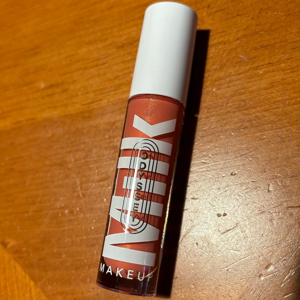 Milk Makeup Odyssey Lip Oil Gloss - Picture 5 of 16